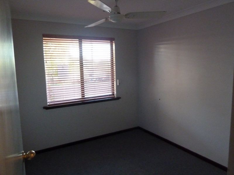 45 McNamara Drive, Thornlie WA 6108