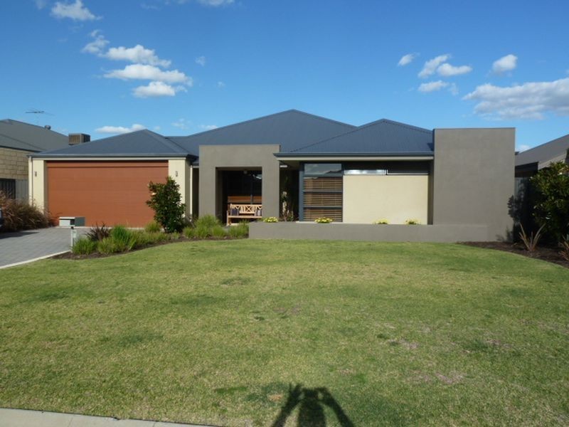 13 Mingara Avenue, Harrisdale WA 6112