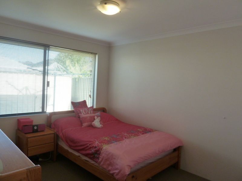 13 Mingara Avenue, Harrisdale WA 6112