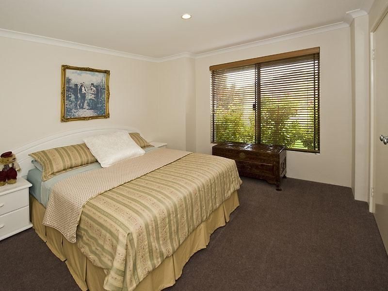 8 Mildura Way, Harrisdale WA 6112