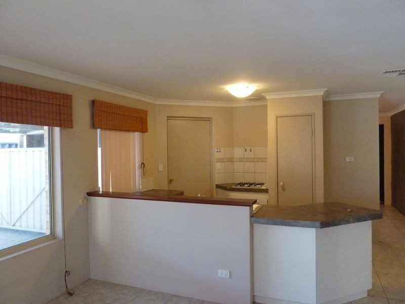 44 Bronzewing Road, Huntingdale WA 6110