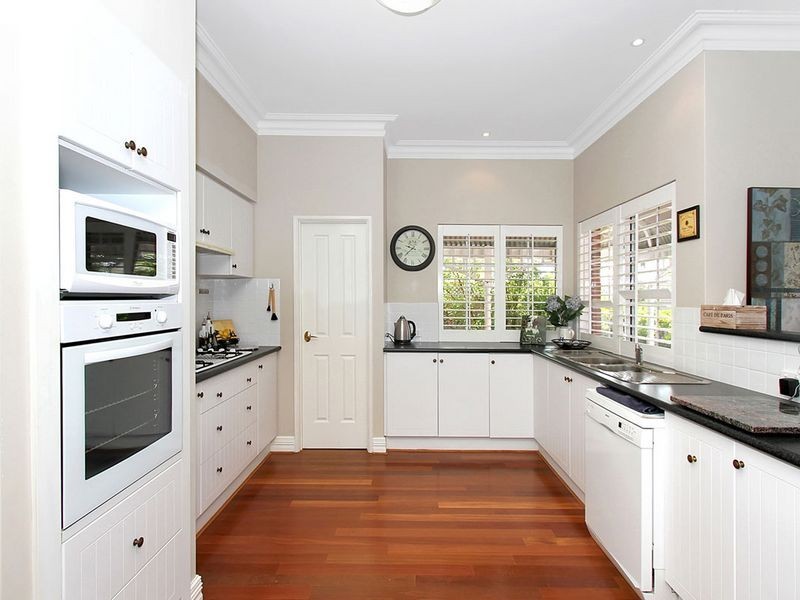 34 Parkview Drive, Southern River WA 6110