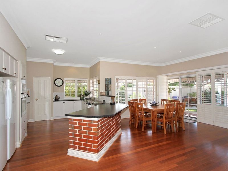 34 Parkview Drive, Southern River WA 6110