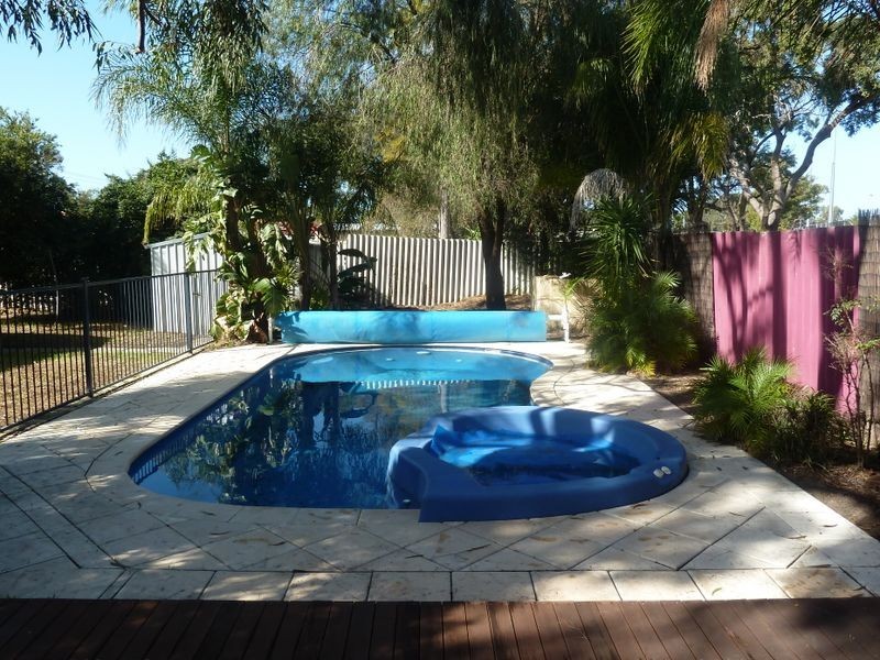 28 Huggins Road, Thornlie WA 6108