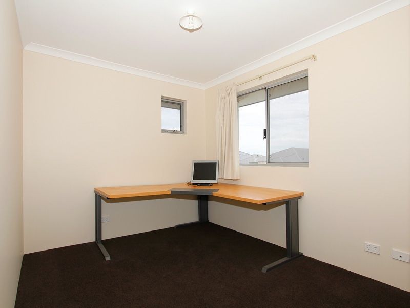 6 Elegant Approach, Harrisdale WA 6112