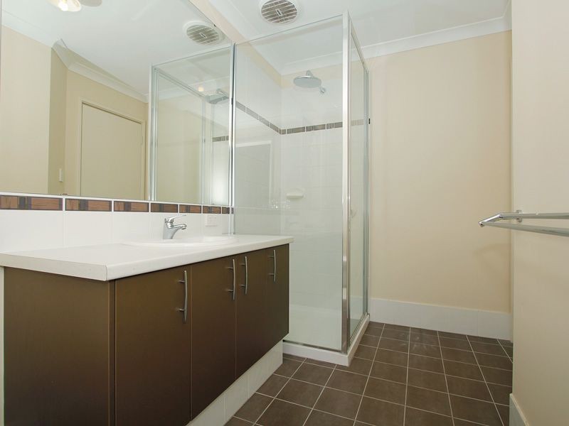 6 Elegant Approach, Harrisdale WA 6112