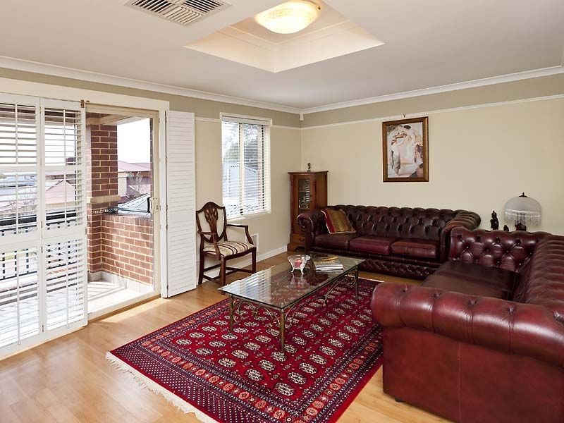 27 Rufford Lane, Canning Vale WA 6155