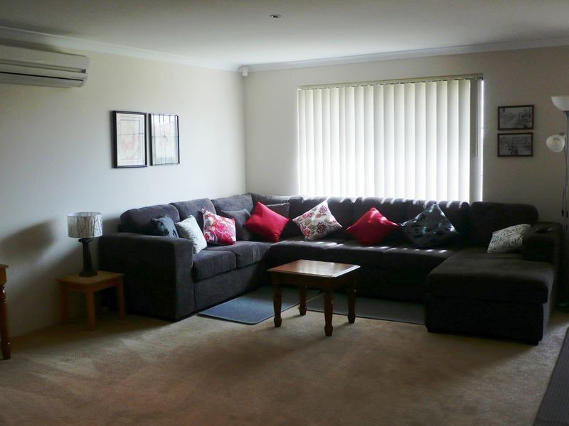 5 Silverpan Way, Darling Downs WA 6122