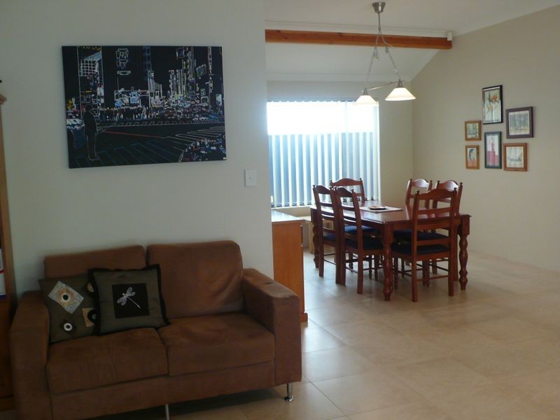 5 Silverpan Way, Darling Downs WA 6122