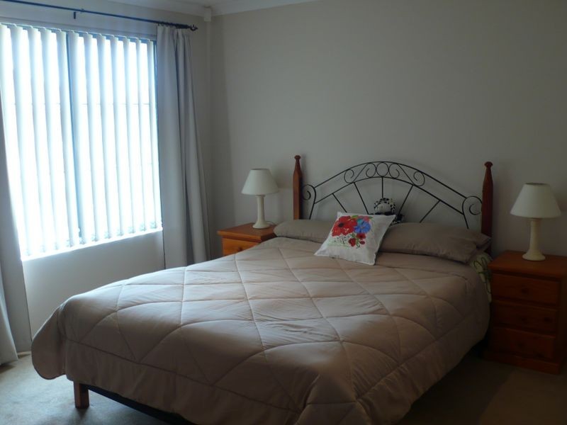 5 Silverpan Way, Darling Downs WA 6122