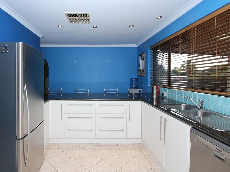 38 Sutherland Drive, Thornlie WA 6108