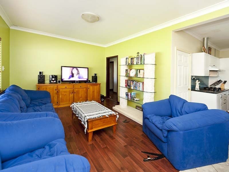 10 Melvin Avenue, Thornlie WA 6108