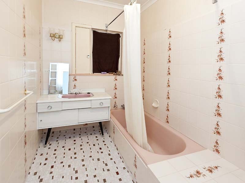 10 Melvin Avenue, Thornlie WA 6108