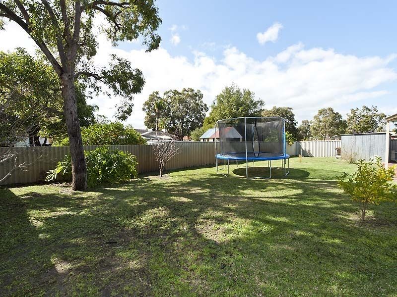 10 Melvin Avenue, Thornlie WA 6108