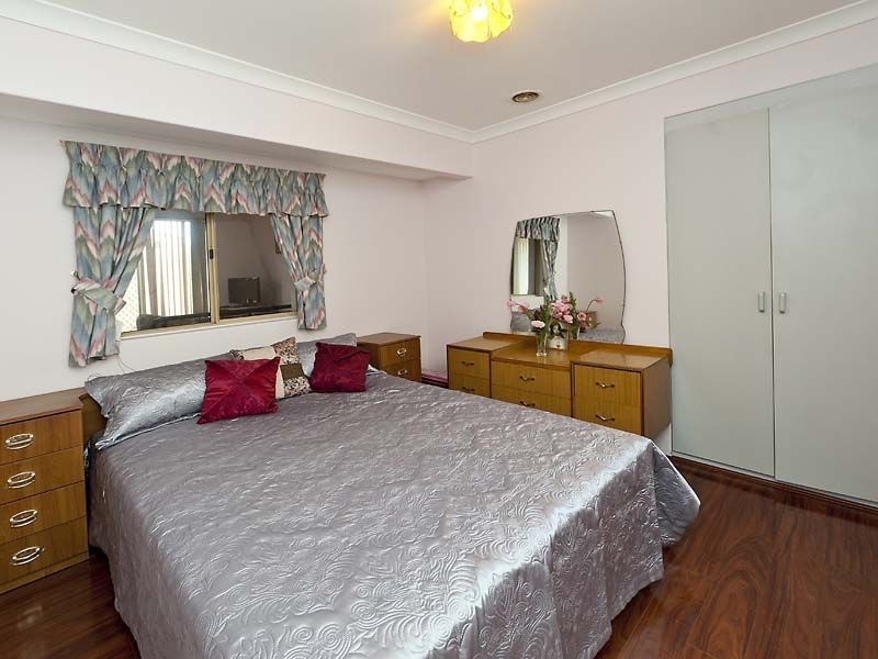 14 Meadow Mews, Parkwood WA 6147