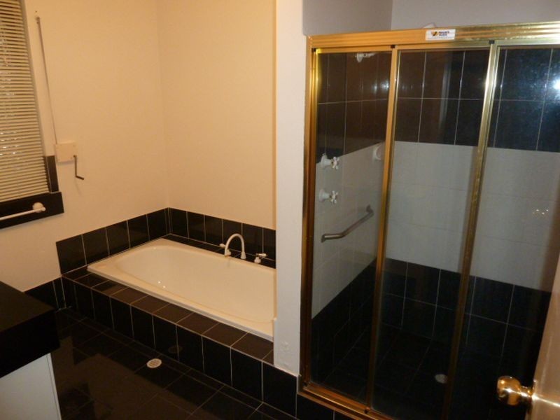 216 Yale Road, Thornlie WA 6108