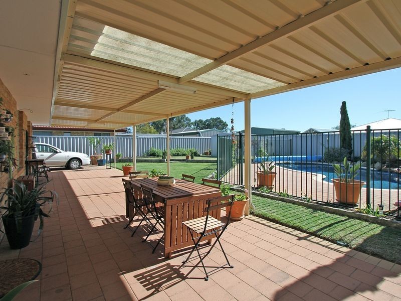 6 Park Road, Kenwick WA 6107