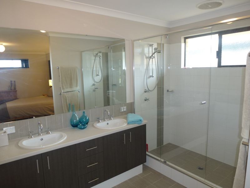 381 Wright Road, Piara Waters WA 6112