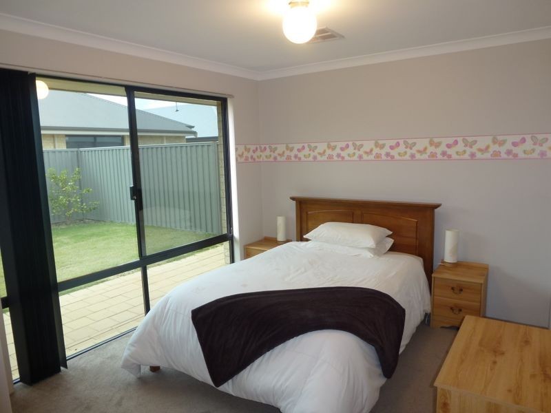 381 Wright Road, Piara Waters WA 6112