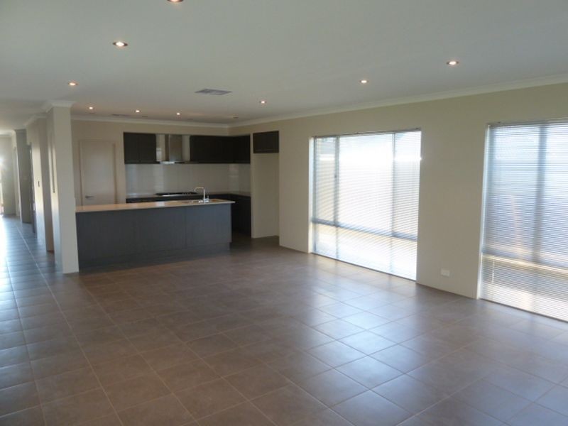 19 Highbury Boulevard, Baldivis WA 6171