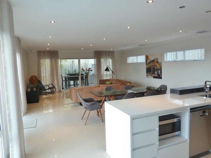 54 Solaia Loop, Woodvale WA 6026