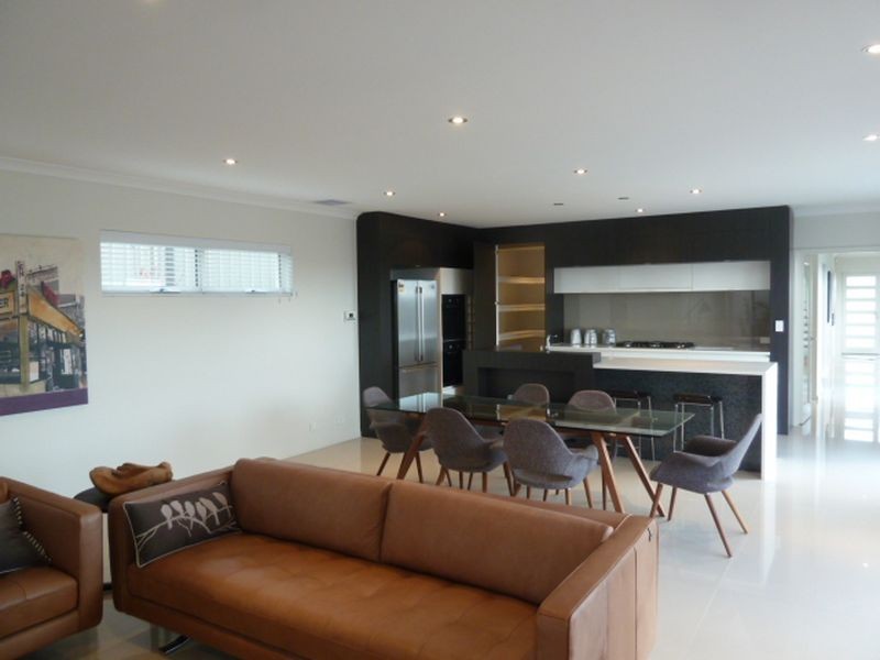 54 Solaia Loop, Woodvale WA 6026