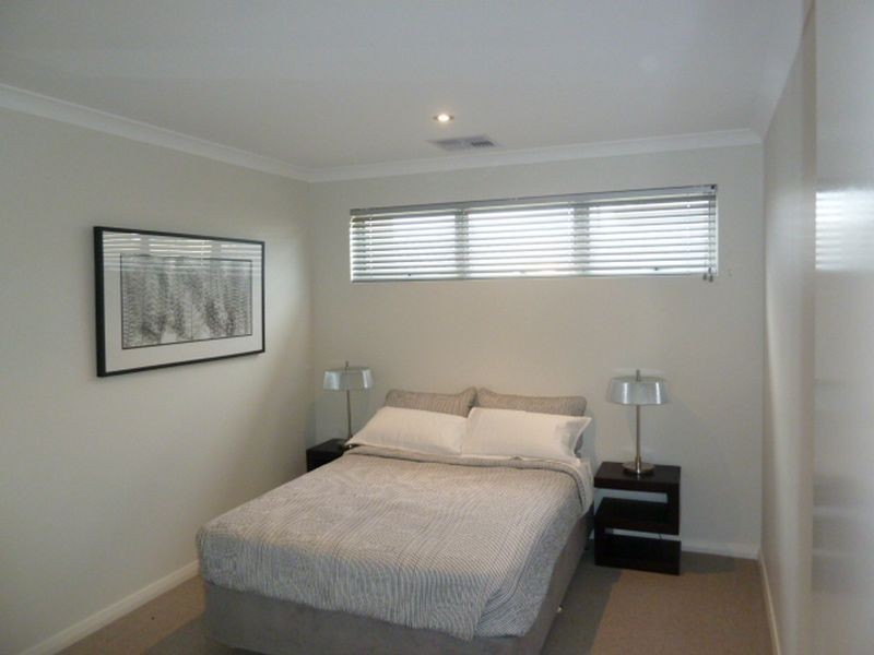 54 Solaia Loop, Woodvale WA 6026