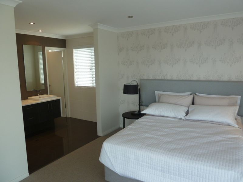 54 Solaia Loop, Woodvale WA 6026