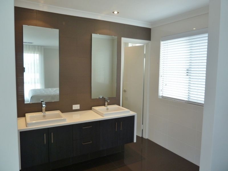 54 Solaia Loop, Woodvale WA 6026