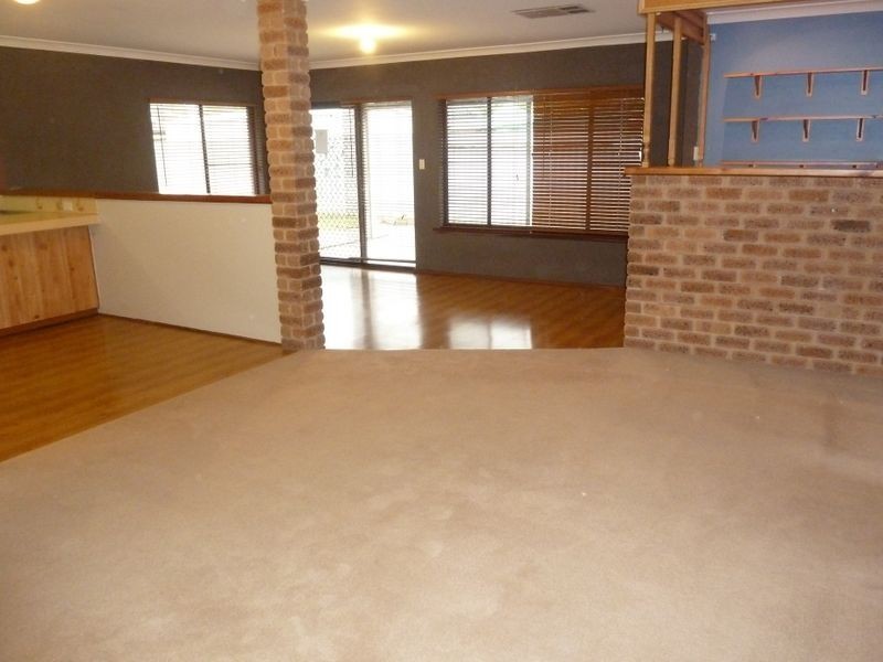 9 Camden Court, Thornlie WA 6108