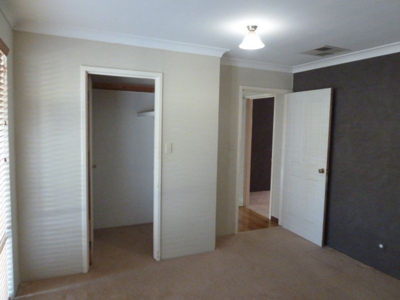 9 Camden Court, Thornlie WA 6108