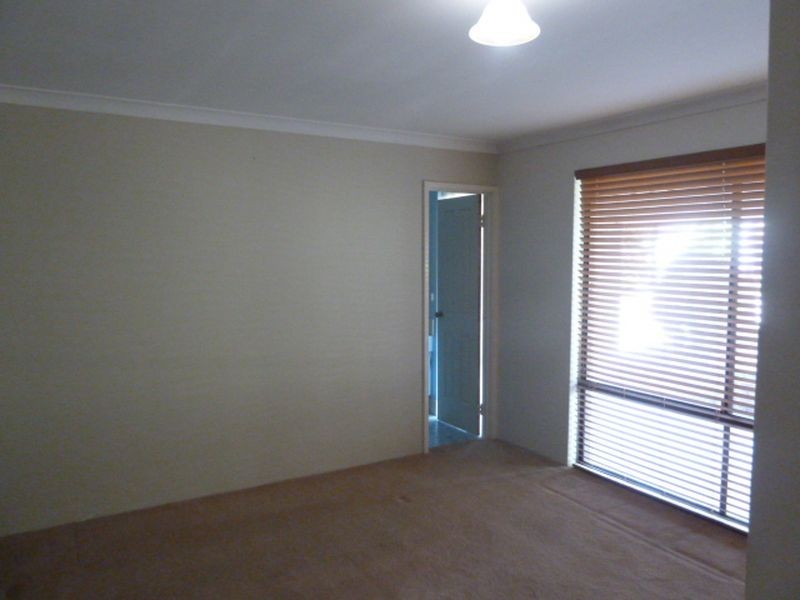 9 Camden Court, Thornlie WA 6108