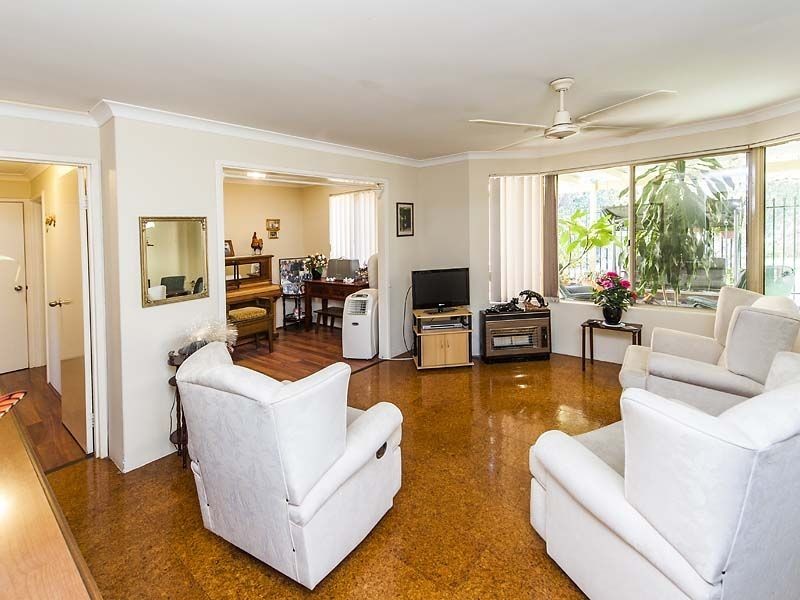 Unit 24/24 Southdown Place, Thornlie WA 6108