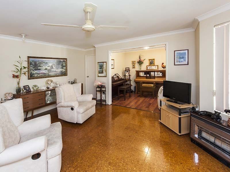 Unit 24/24 Southdown Place, Thornlie WA 6108