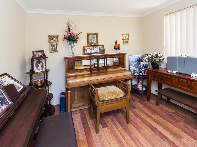 Unit 24/24 Southdown Place, Thornlie WA 6108