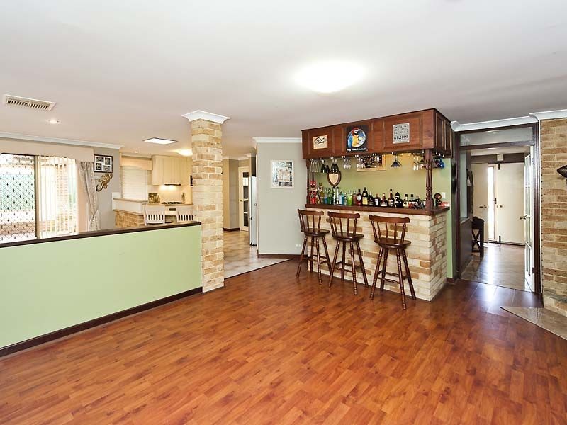 16 Argyle Court, Thornlie WA 6108