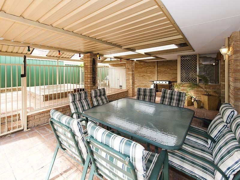 16 Argyle Court, Thornlie WA 6108