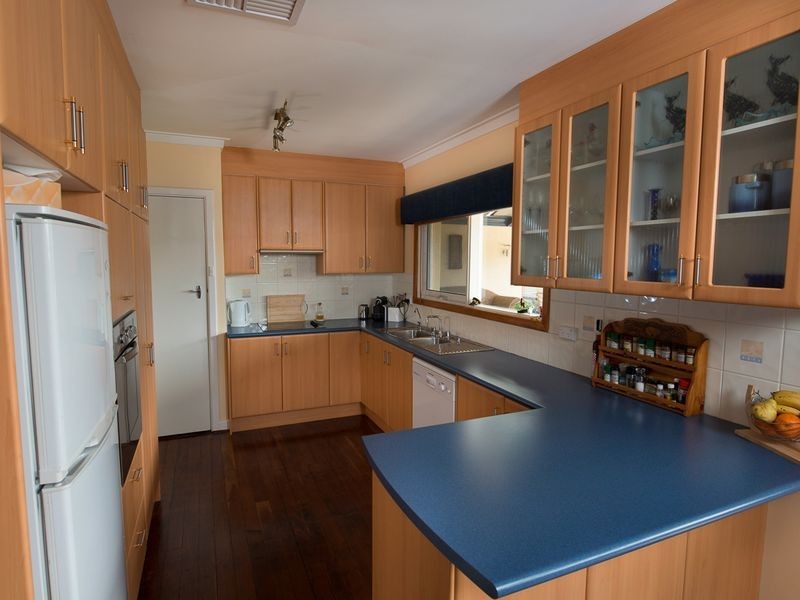 5 Manston Road, Thornlie WA 6108