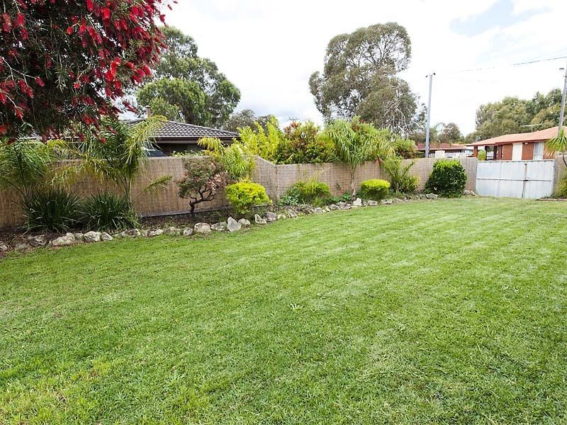 1 Oliphant Street, Kenwick WA 6107