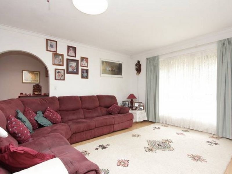 6 Helpman Court, Huntingdale WA 6110