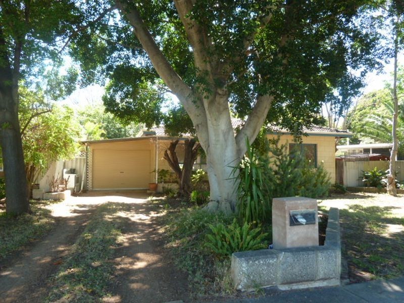 28 Wicklow Street, Thornlie WA 6108