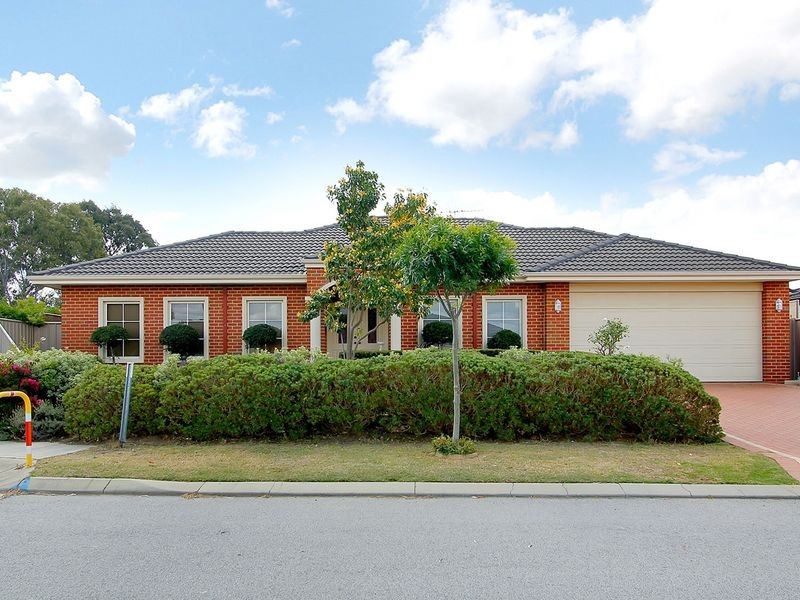 2 Jones Avenue, Southern River WA 6110