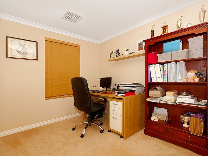 2 Jones Avenue, Southern River WA 6110