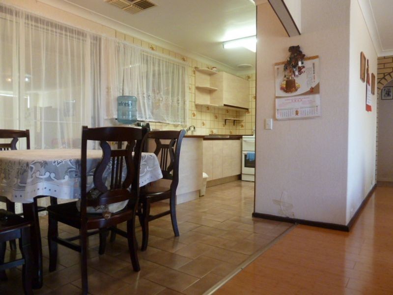 16 Palin Court, Langford WA 6147