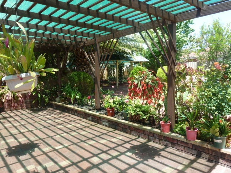 16 Palin Court, Langford WA 6147