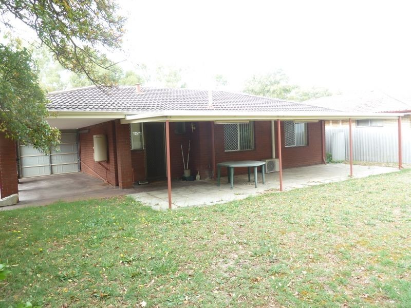 31 Delbridge Drive, Kenwick WA 6107