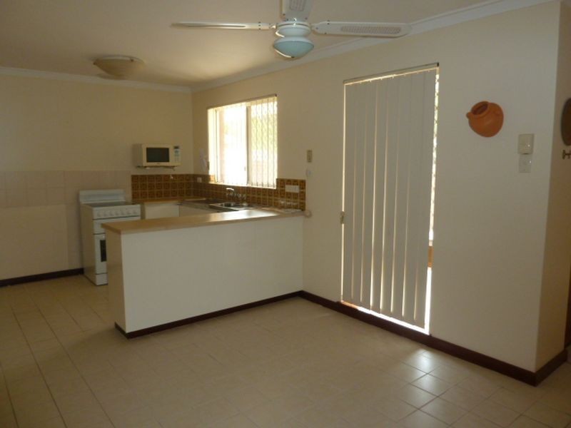 31 Delbridge Drive, Kenwick WA 6107