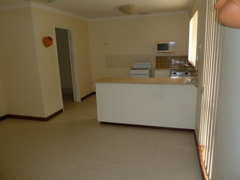 31 Delbridge Drive, Kenwick WA 6107