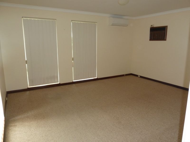 31 Delbridge Drive, Kenwick WA 6107