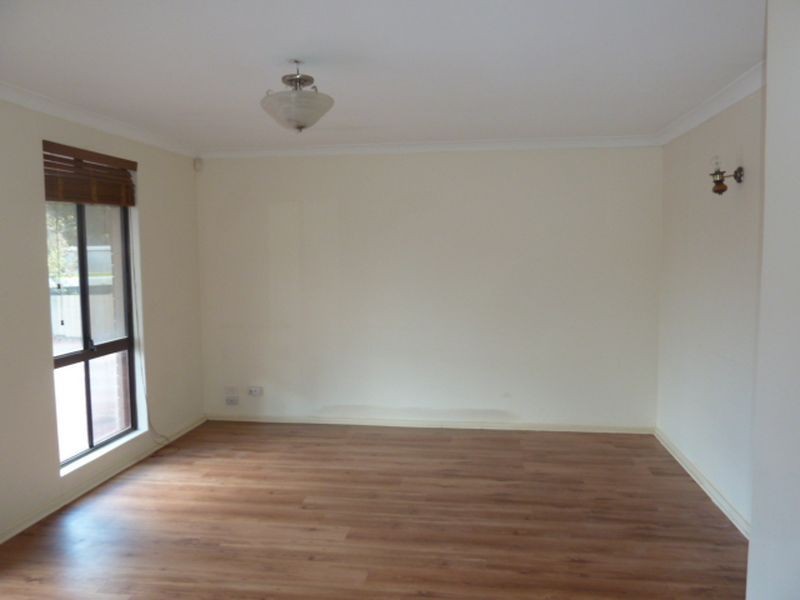 70 Shillington Way, Thornlie WA 6108